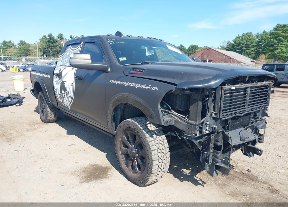 2020 RAM 2500 LIMITED 4X4 6'4 BOX VIN: 3C6UR5SJ2LG279310