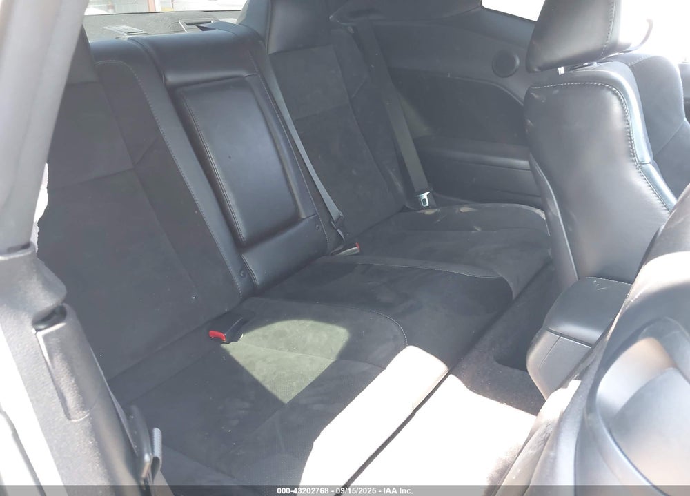 2016 DODGE CHALLENGER R/T SCAT PACK VIN: 2C3CDZFJ1GH102682