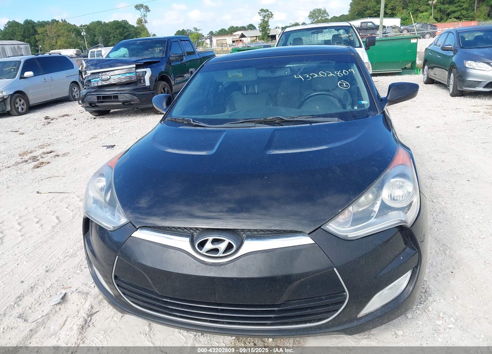 2013 HYUNDAI VELOSTER VIN: KMHTC6AD7DU140243