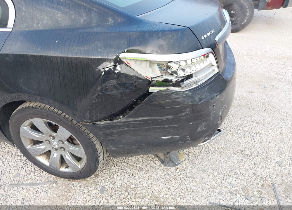 2011 BUICK LACROSSE VIN: 1G4GE5ED6BF354657