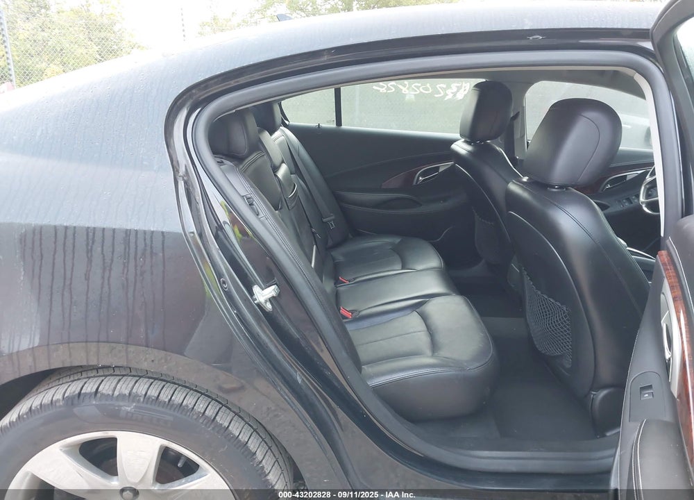 2011 BUICK LACROSSE VIN: 1G4GE5ED6BF354657