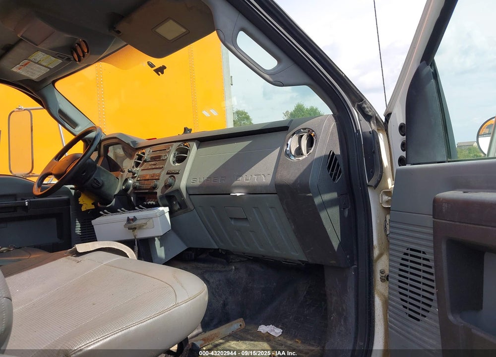 2011 FORD F-750 XL/XLT VIN: 3FRWF7FJ6BV381528