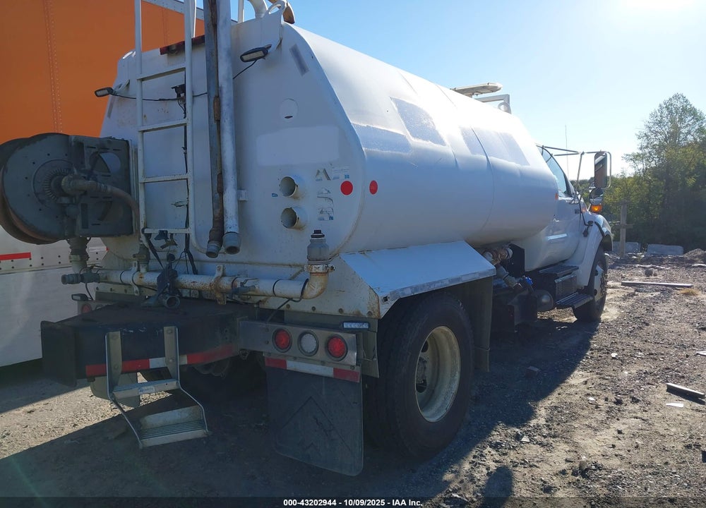 2011 FORD F-750 XL/XLT VIN: 3FRWF7FJ6BV381528