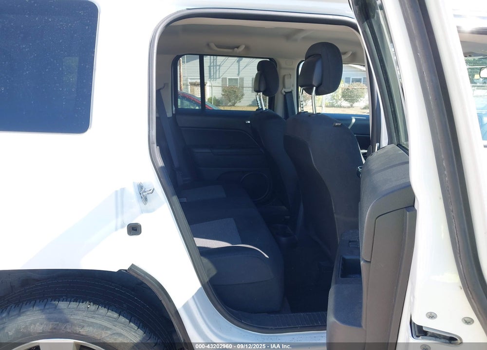 2015 JEEP PATRIOT VIN: 1C4NJRBB8FD114710