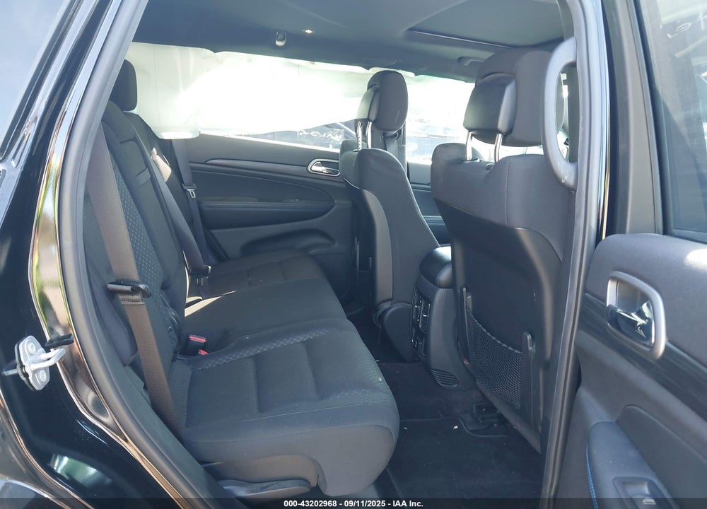 2019 JEEP GRAND CHEROKEE VIN: 1C4RJFAG5KC567972
