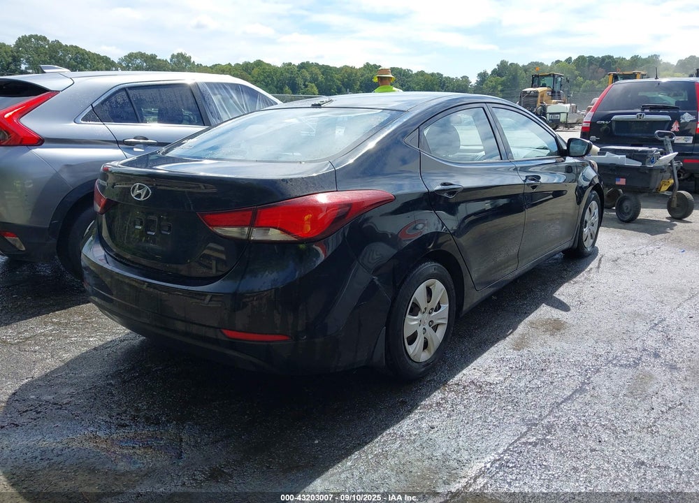 2016 HYUNDAI ELANTRA VIN: KMHDH4AEXGU575801