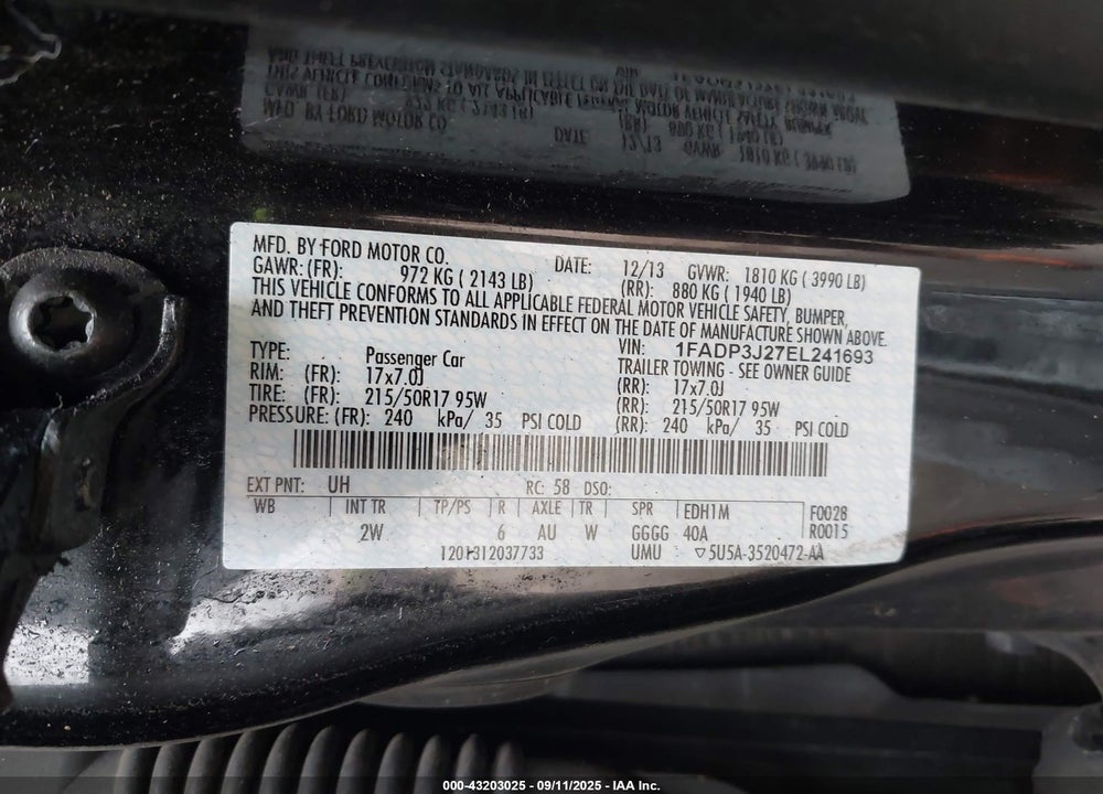 2014 FORD FOCUS TITANIUM VIN: 1FADP3J27EL241693