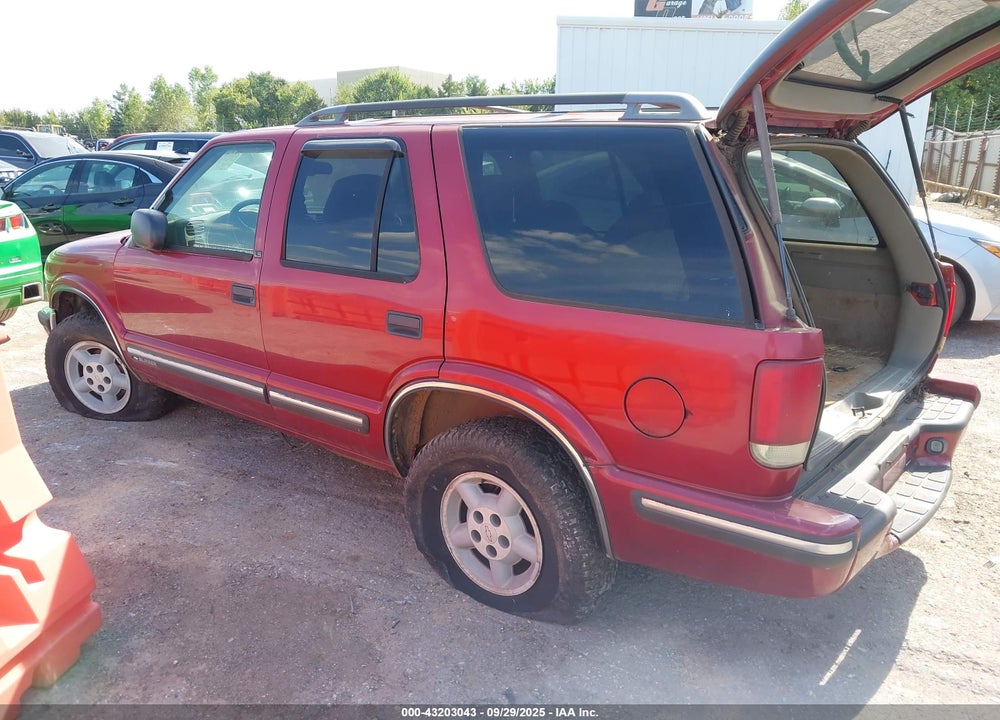 1999 CHEVROLET BLAZER LS VIN: 1GNDT13W3X2249302
