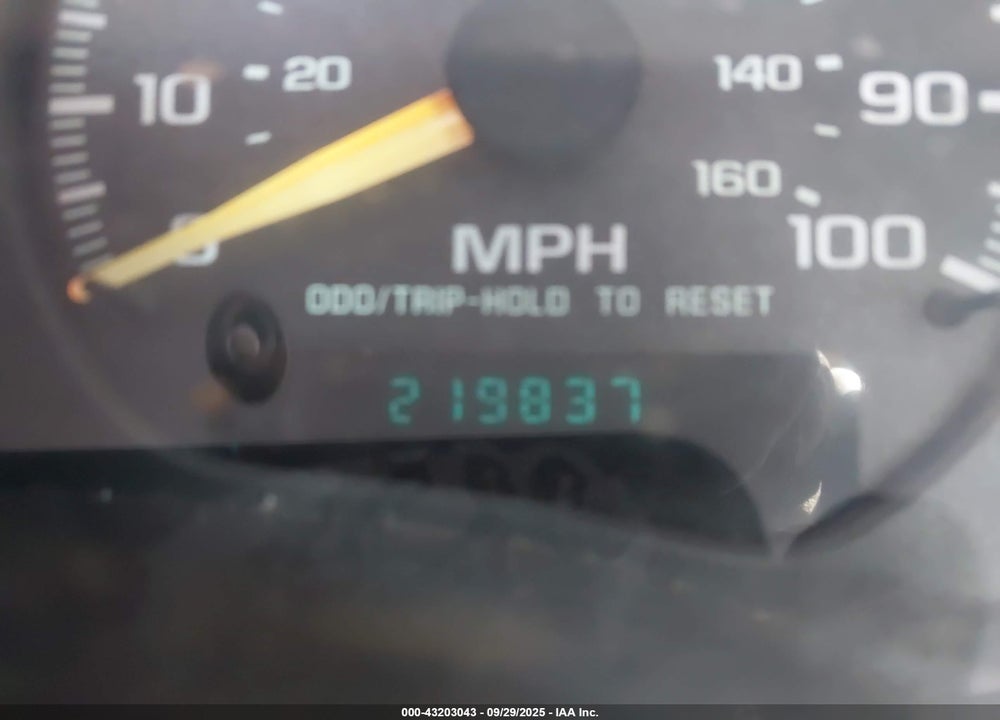 1999 CHEVROLET BLAZER LS VIN: 1GNDT13W3X2249302