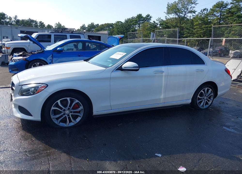 2016 MERCEDES-BENZ C CLASS VIN: WDDWF4KB6GR145943