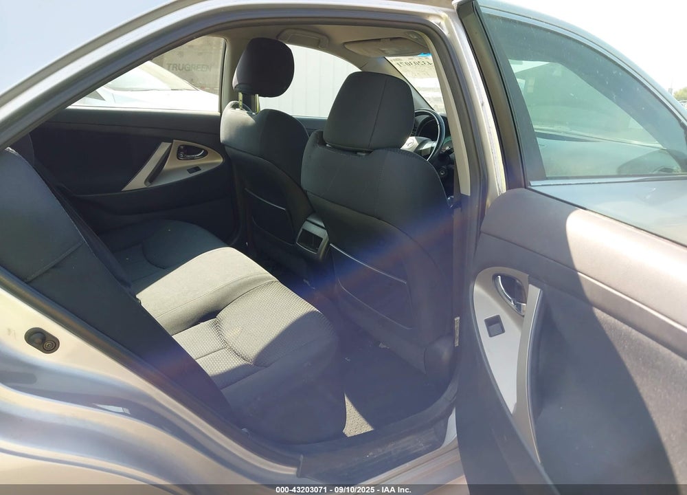 2009 TOYOTA CAMRY VIN: 4T1BE46K69U885350