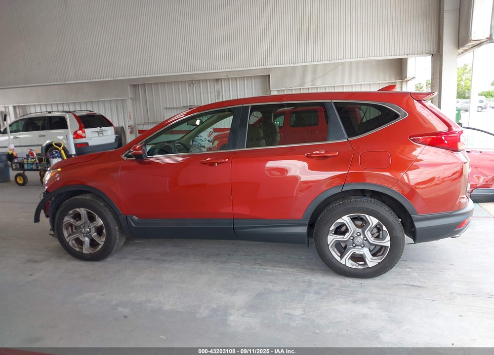 2018 HONDA CR-V VIN: 5J6RW2H85JL005247