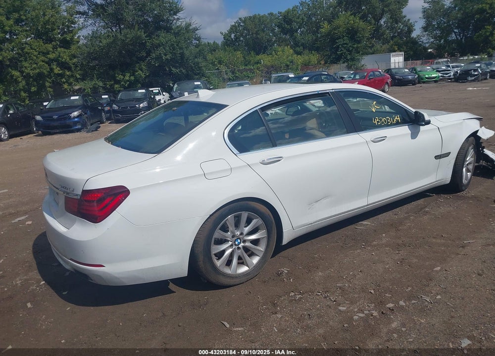 2013 BMW 740LI XDRIVE VIN: WBAYF4C53DD127658