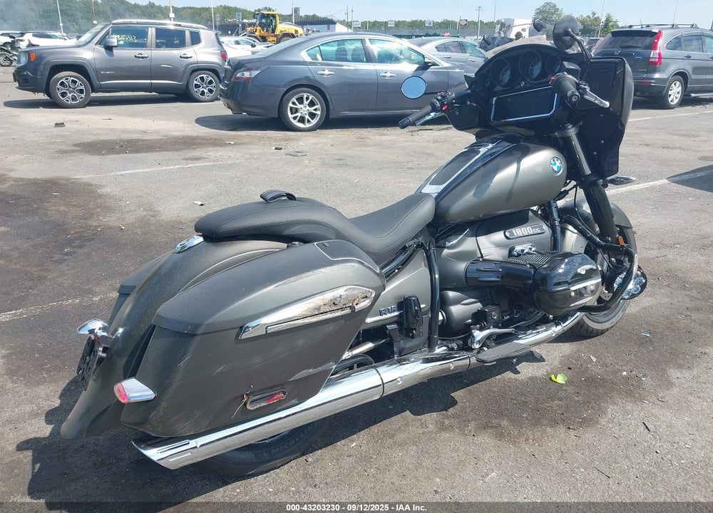 2023 BMW R18 B VIN: WB10L330XP6G32404