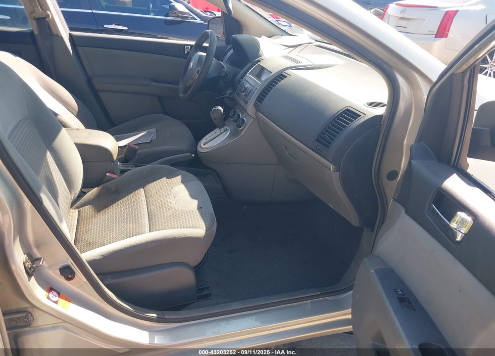 2008 NISSAN SENTRA 2.0S VIN: 3N1AB61E38L707526