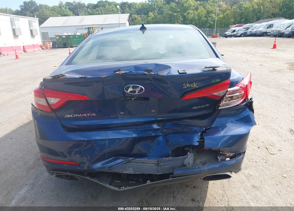 2016 HYUNDAI SONATA VIN: 5NPE34AF6GH300954