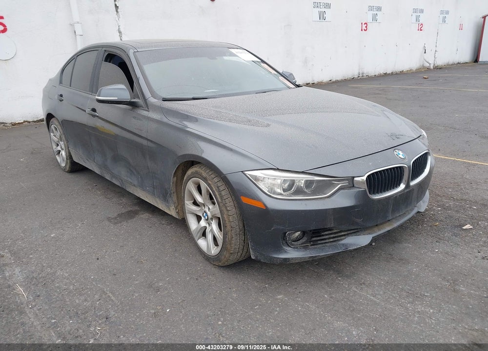 2013 BMW 335 XI VIN: WBA3B9C59DF585194