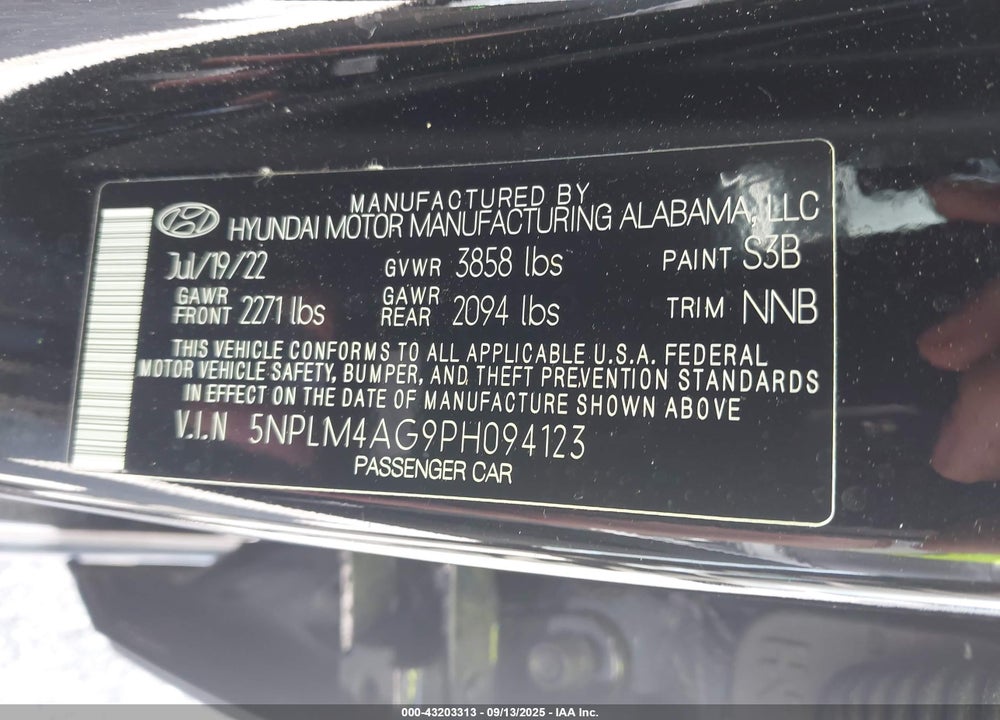 2023 HYUNDAI ELANTRA VIN: 5NPLM4AG9PH094123