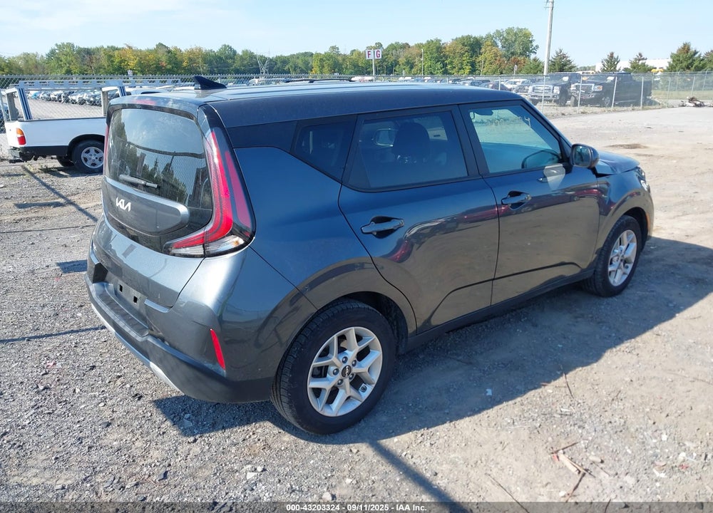 2024 KIA SOUL LX VIN: KNDJ23AU8R7910288