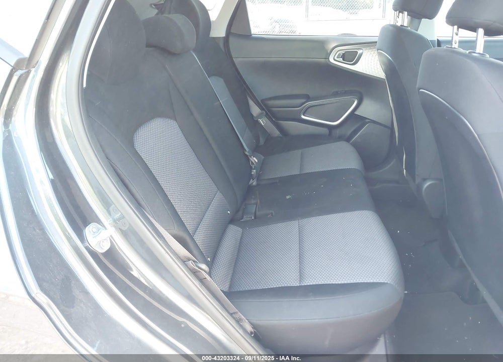 2024 KIA SOUL LX VIN: KNDJ23AU8R7910288
