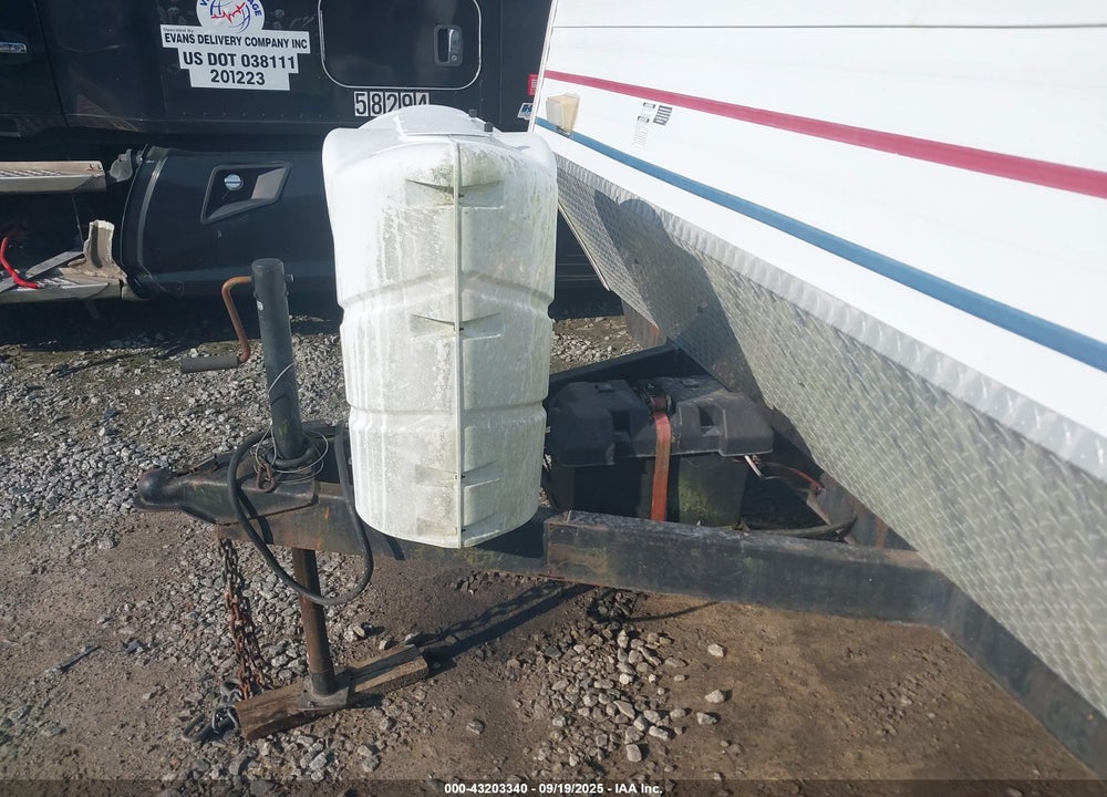 2005 COACHMEN TRAVEL TRAILER VIN: 1TC2B207X53063337