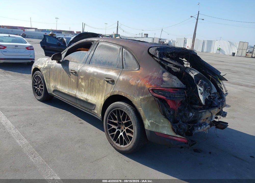 2018 PORSCHE MACAN VIN: WP1AB2A51JLB34986