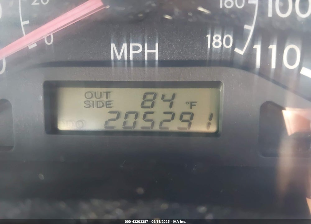 2005 TOYOTA COROLLA CE VIN: 1NXBR32E65Z409933