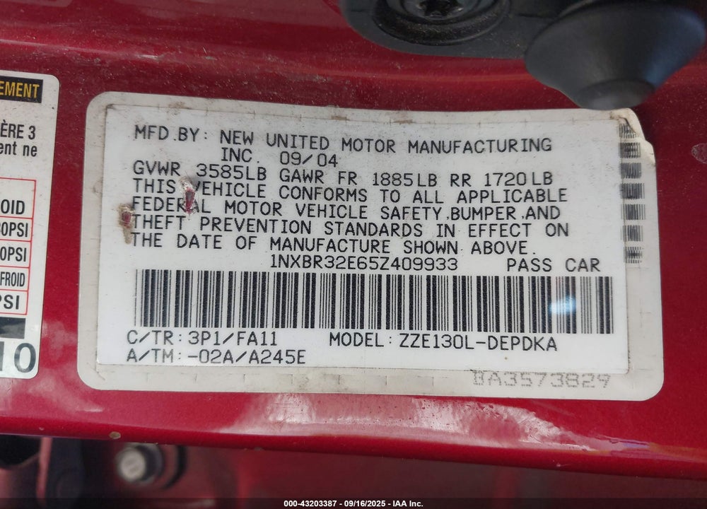 2005 TOYOTA COROLLA CE VIN: 1NXBR32E65Z409933