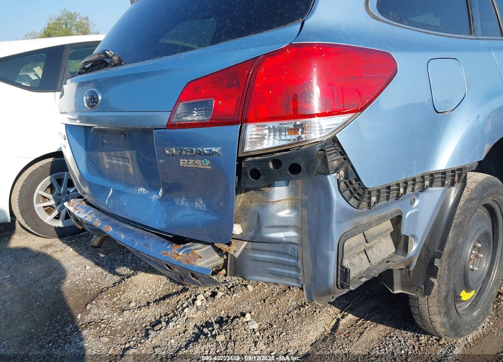 2010 SUBARU OUTBACK VIN: 4S4BRBCC3A1323689