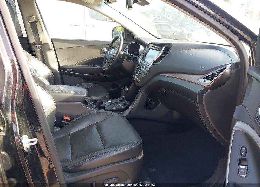 2017 HYUNDAI SANTA FE VIN: KM8SR4HF3HU168245