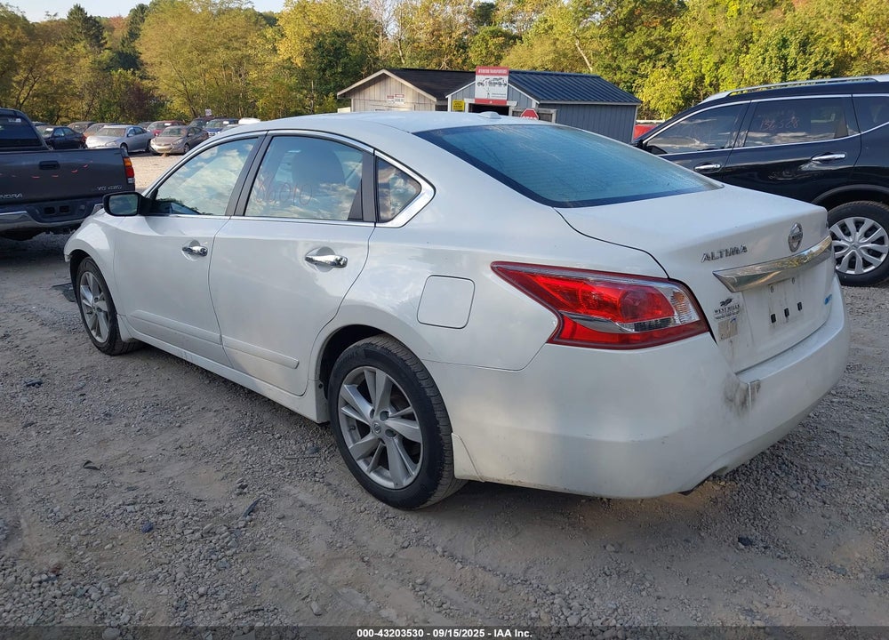 2013 NISSAN ALTIMA VIN: 1N4AL3AP8DC907520