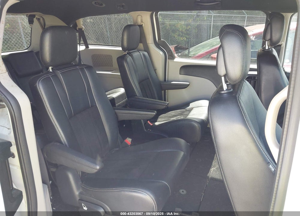 2016 DODGE GRAND CARAVAN SXT VIN: 2C4RDGCG1GR357779