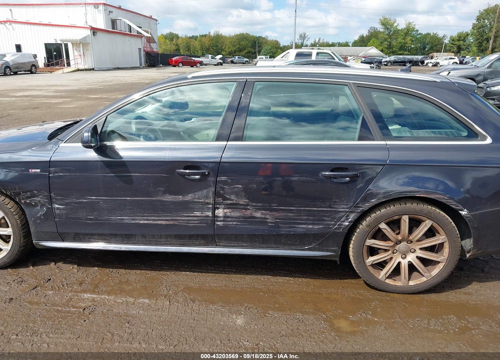 2012 AUDI A4 VIN: WAUWFAFLXCA076563