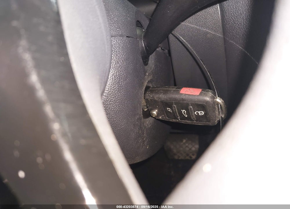 2017 VOLKSWAGEN JETTA VIN: 3VW2B7AJXHM362667