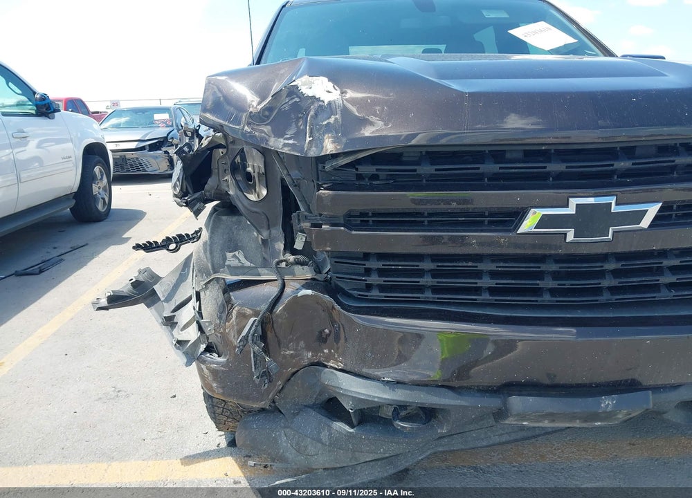 2019 CHEVROLET SILVERADO 1500 RST VIN: 3GCUYEEDXKG112287
