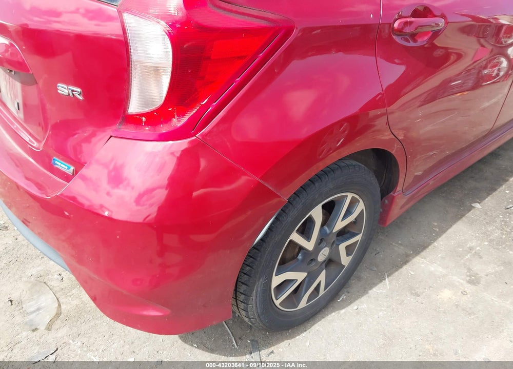 2015 NISSAN VERSA NOTE VIN: 3N1CE2CP3FL420014