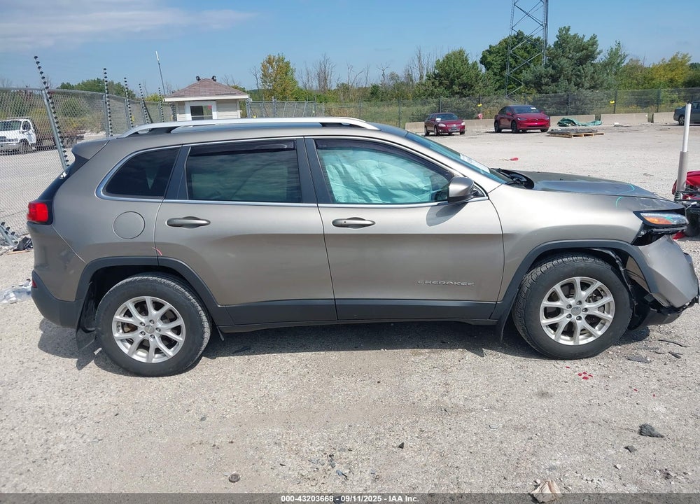 2017 JEEP CHEROKEE VIN: 1C4PJMCB8HW551754