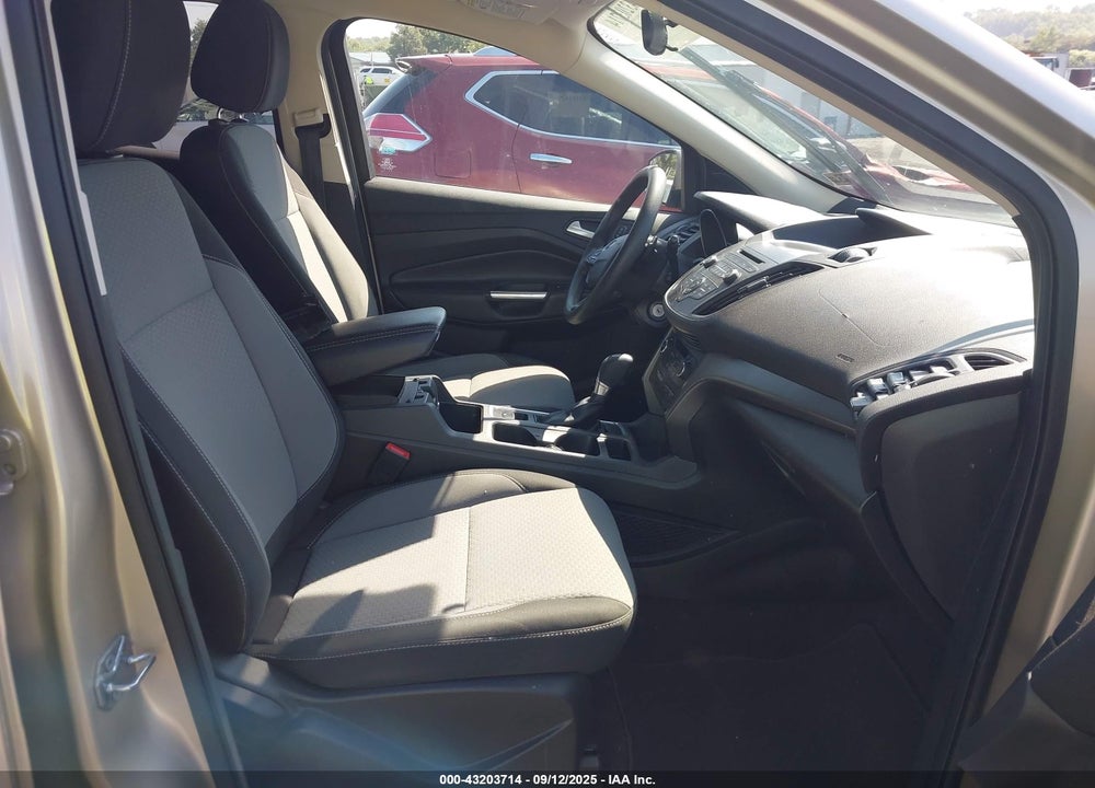 2017 FORD ESCAPE VIN: 1FMCU9GD5HUC42104