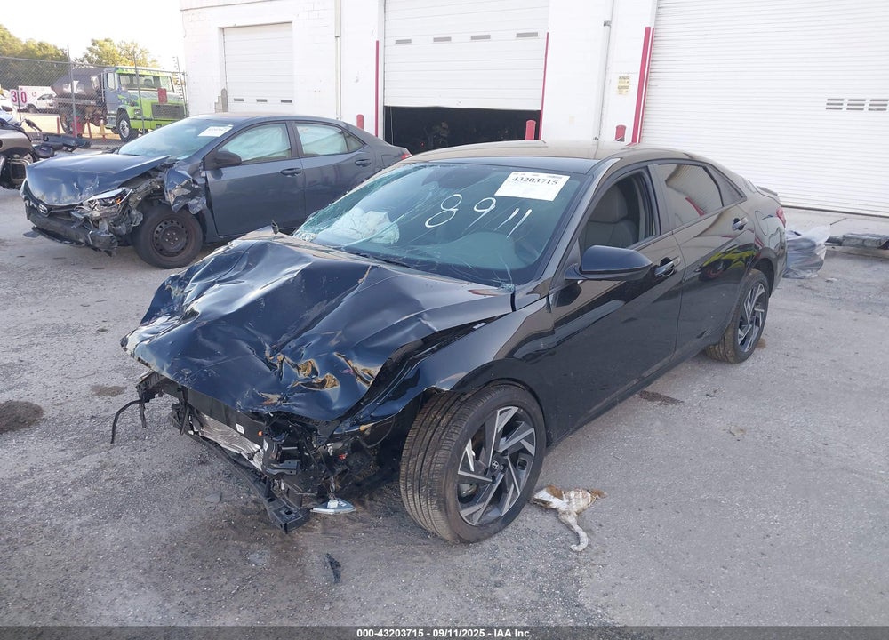 2025 HYUNDAI ELANTRA VIN: KMHLM4DG3SU008911