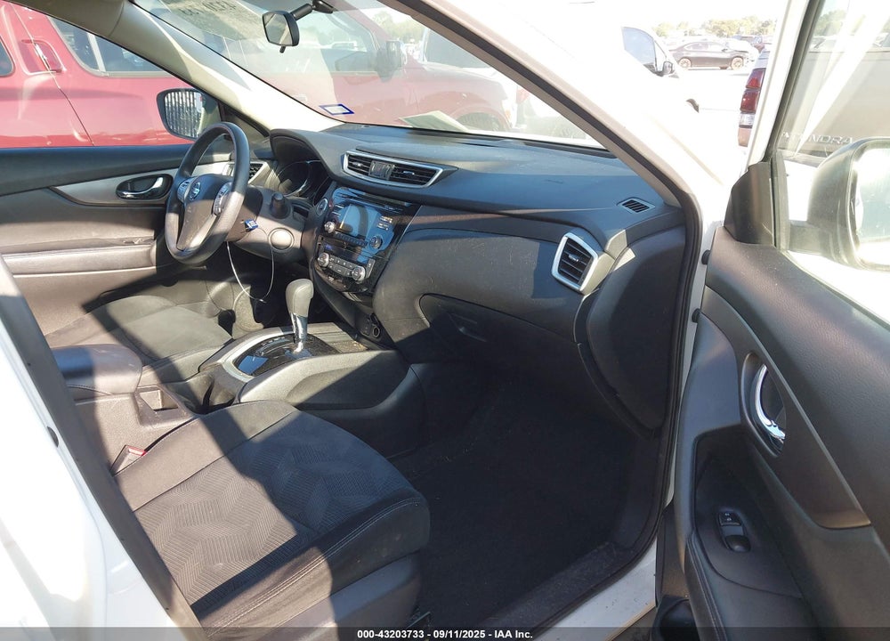 2014 NISSAN ROGUE VIN: 5N1AT2MV3EC757926