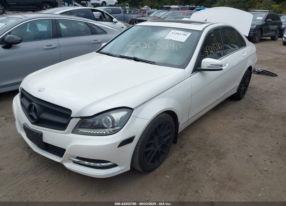2013 MERCEDES-BENZ C 300 LUXURY 4MATIC VIN: WDDGF8AB7DG131716