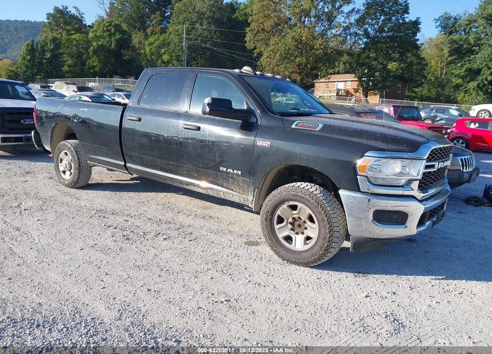 2020 RAM 2500 TRADESMAN 4X4 8' BOX VIN: 3C6UR5HJ2LG142925