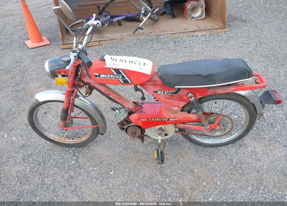 1977 MP 250A VIN: 747880