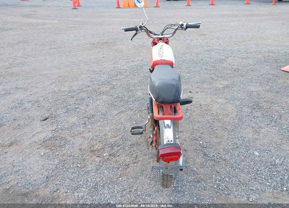 1977 MP 250A VIN: 747880
