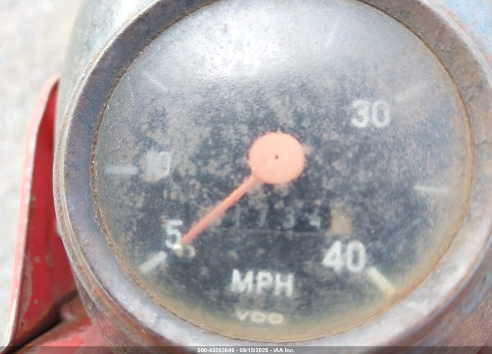 1977 MP 250A VIN: 747880