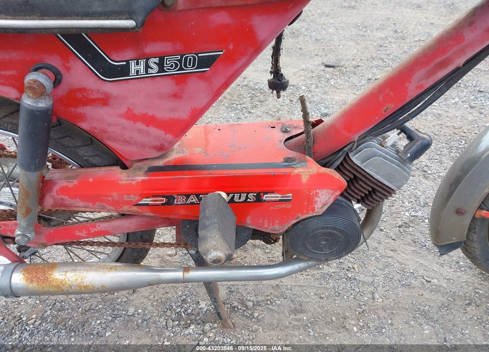 1977 MP 250A VIN: 747880