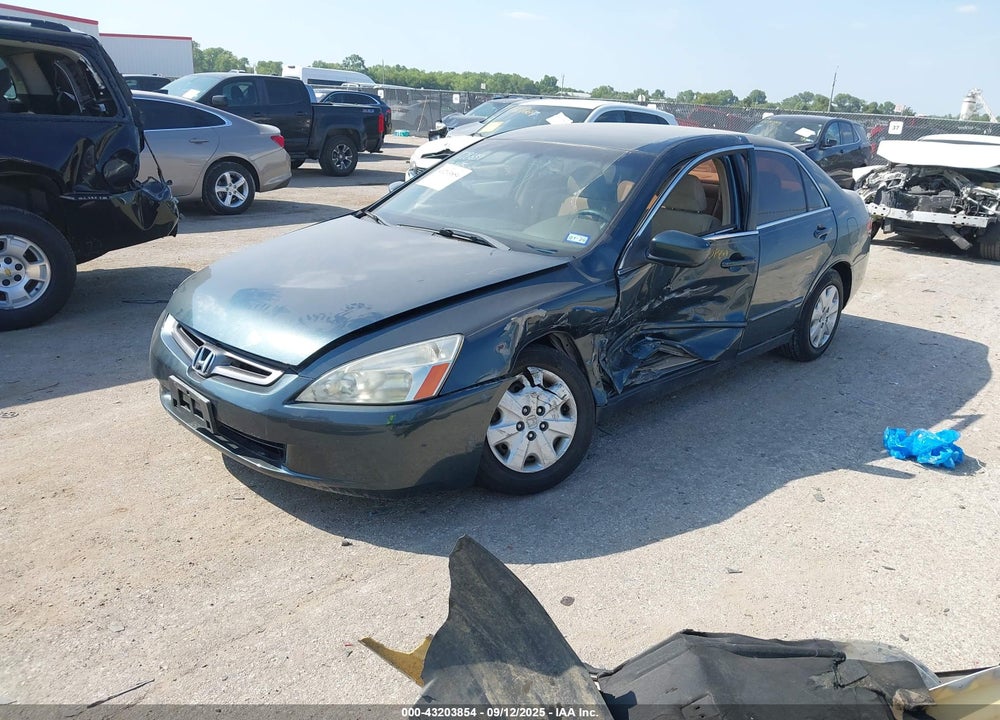 2004 HONDA ACCORD 2.4 LX VIN: JHMCM56394C021951