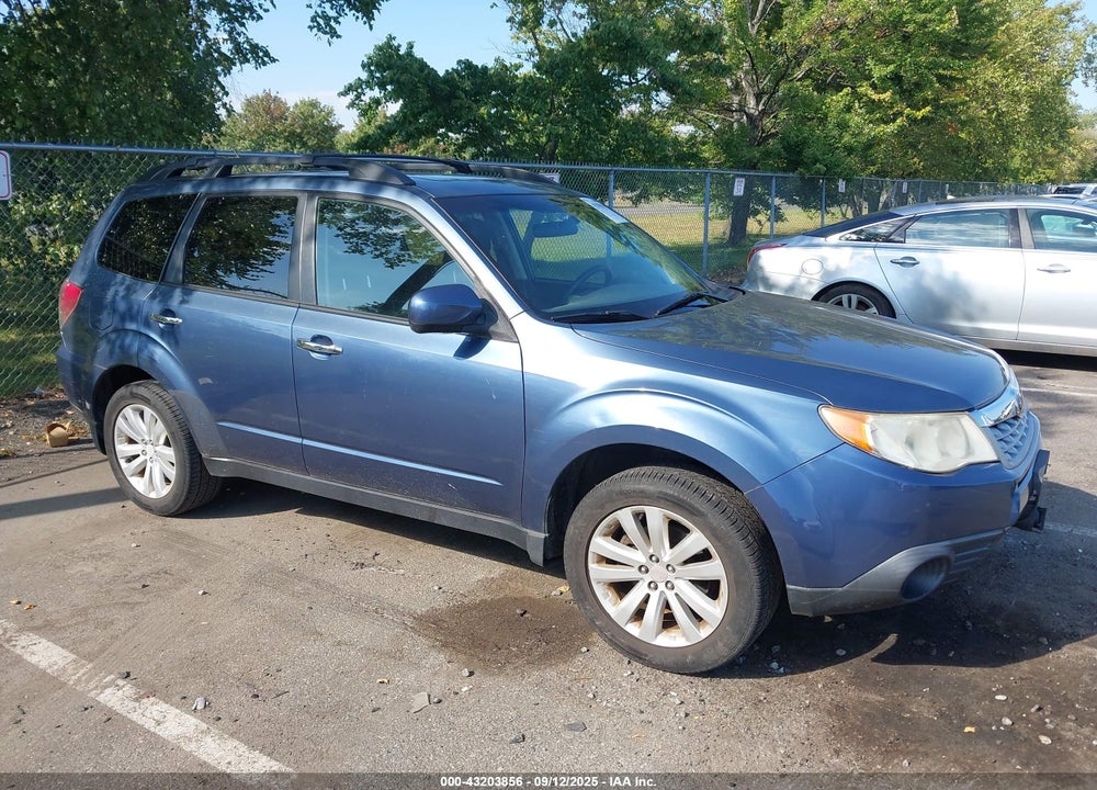 2012 SUBARU FORESTER 2.5X PREMIUM VIN: JF2SHADCXCH416527