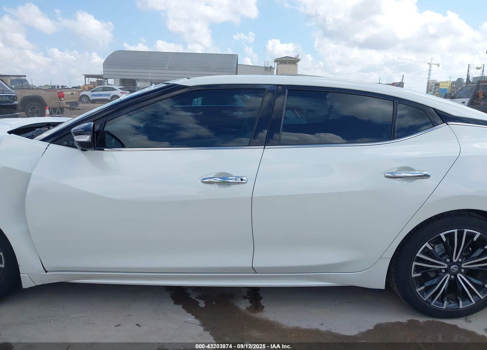 2017 NISSAN MAXIMA 3.5 PLATINUM VIN: 1N4AA6AP4HC416875