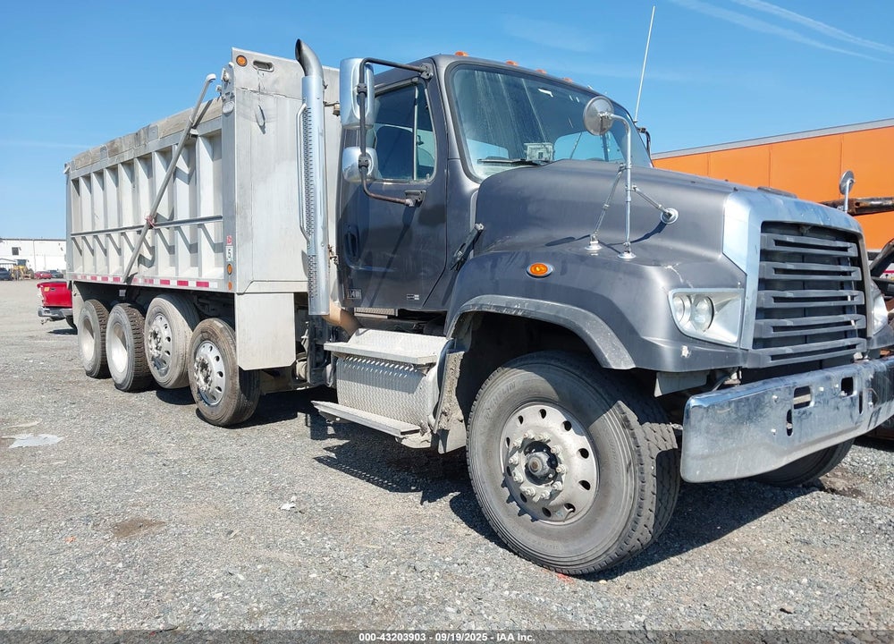 2015 FREIGHTLINER 114SD VIN: 1FVSG3DV8FHGF4785